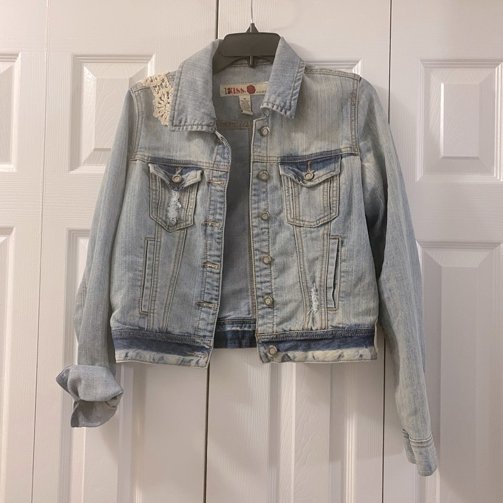 Jean Jacket with Embroidery Detail